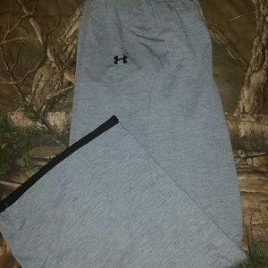 Under Armour capris