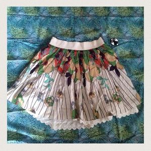 **sold** Bold flower skirt with lace lining