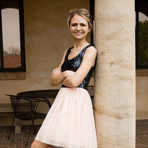 Meet your Posher, Mckenzie