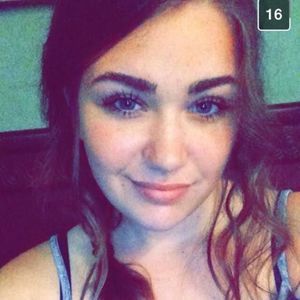 Meet your Posher, Jade