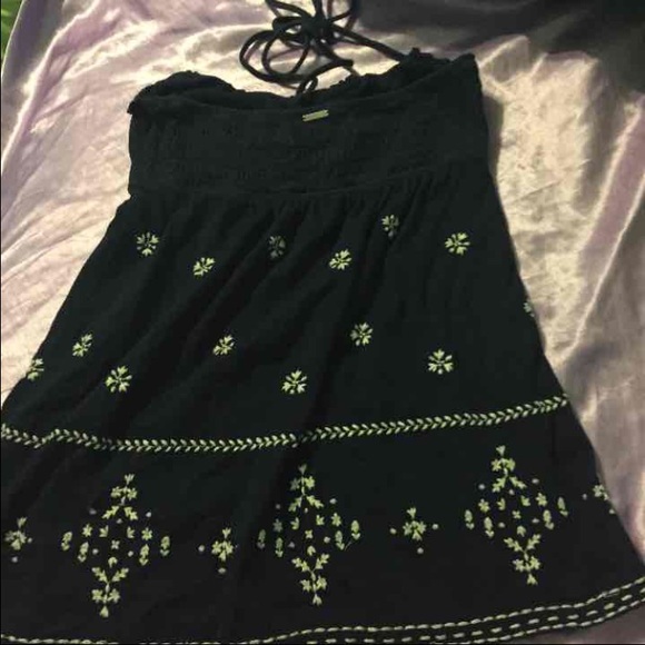 ADORABLE A&F Halter - Picture 3 of 3