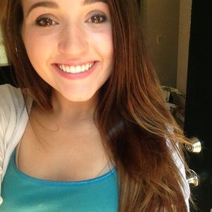 Meet your Posher, Ashlee