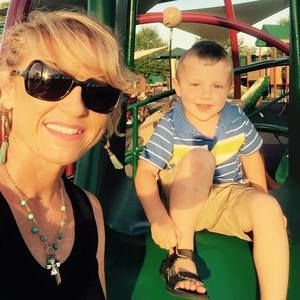 Meet your Posher, Angie