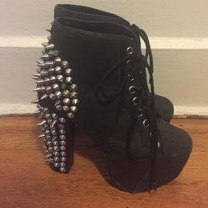 Jeffrey Campbell spiked lita