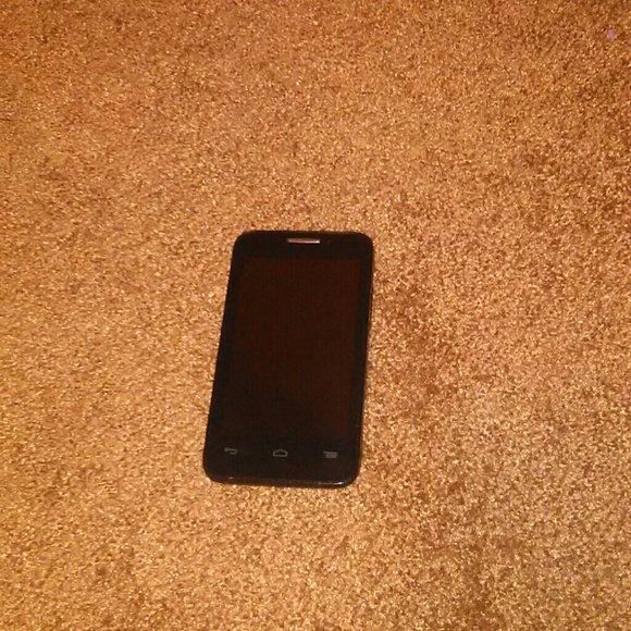 Phone - Picture 3 of 3