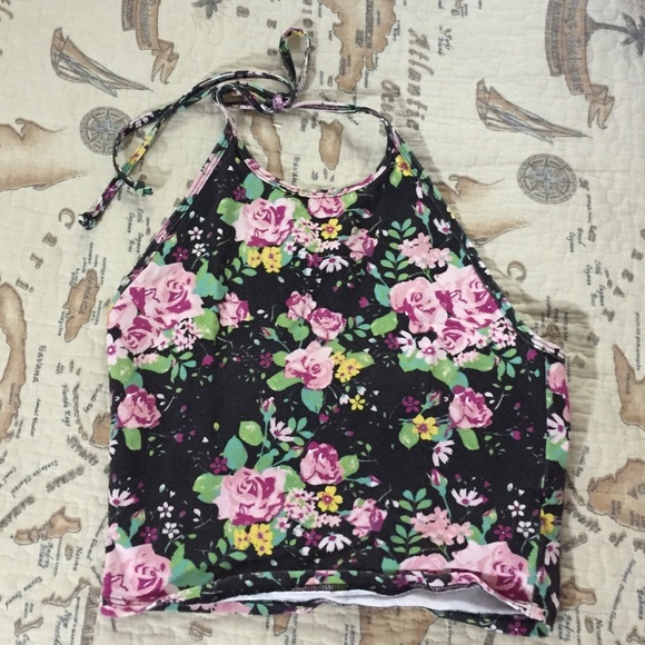 Halter top
