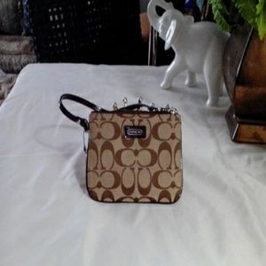 Coach wristlet Authentic