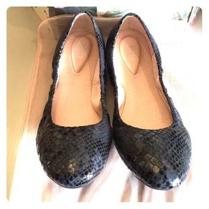 Bloch women's ballet flats