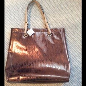 Michael Kors tote