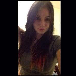 Meet your Posher, Farrah