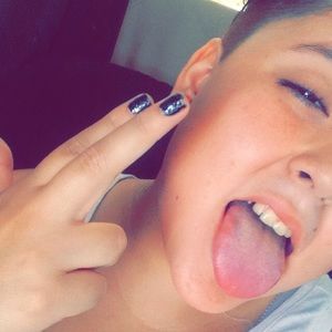 Meet your Posher, Amber