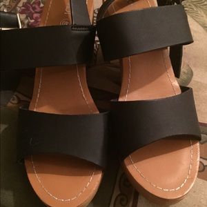 Chunking Heel sandals from Cotton On.