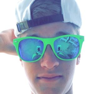 Meet your Posher, William