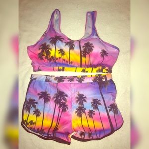2 piece NEW swimwear never worn☀️👙👓