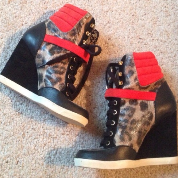 Jessica Simpson Sneaker Wedges
