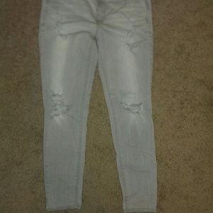 Light gray skinny jeans