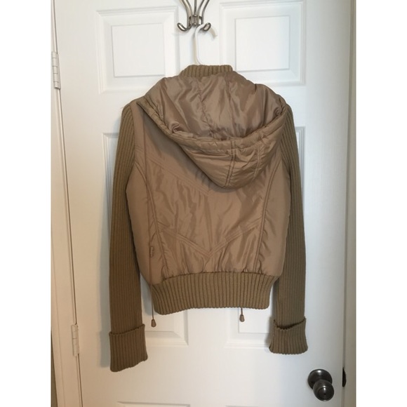 Guess Jacket with Removable Hood Size Small - Picture 3 of 3