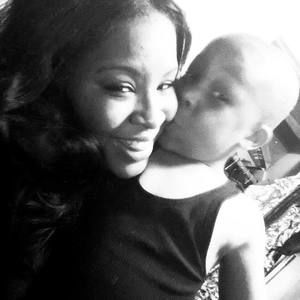 Meet your Posher, Alexis