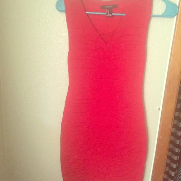Red dress 👠 worn once