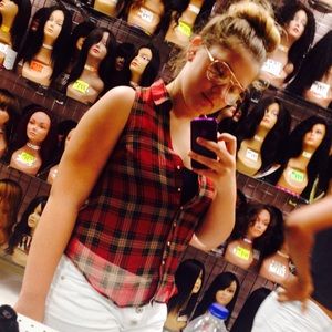 Meet your Posher, Katelyn