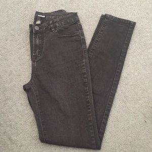 black high waist jeans