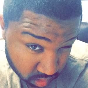 Meet your Posher, Emmanuel