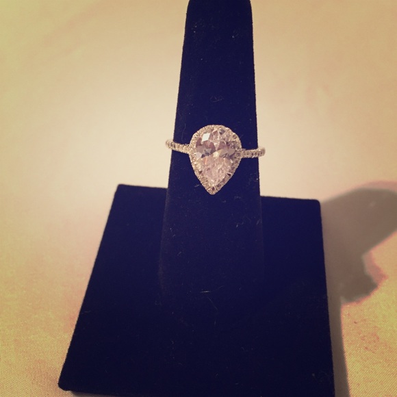 Pear Shaped Simulated Diamond