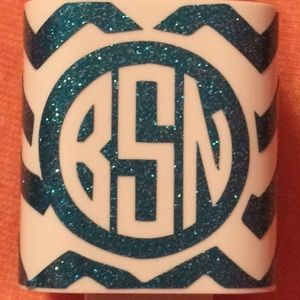 Meet your Posher, Bailey