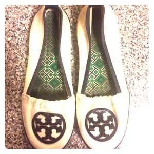 Tory burch flats size 8