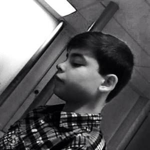 Meet your Posher, Logan