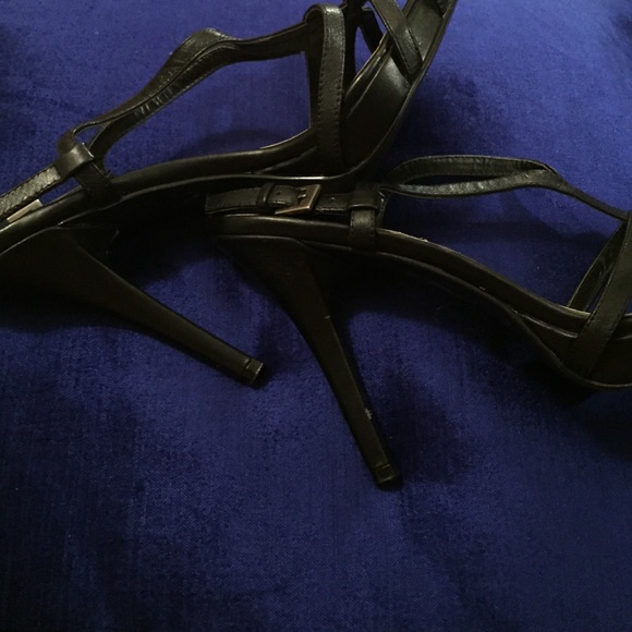 Nine West Black Strappy Sandals - Picture 4 of 4