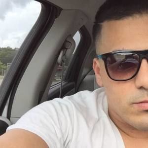 Meet your Posher, Cesar