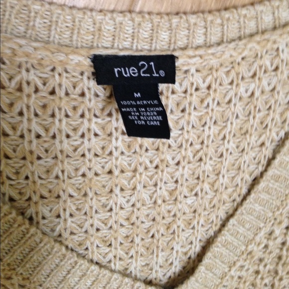 Long Sweater - Picture 3 of 3