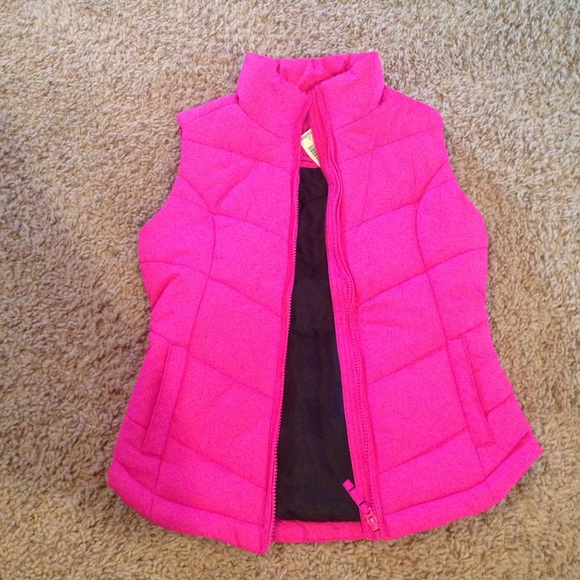 Vest - Picture 2 of 4