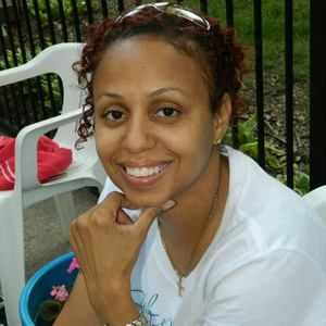 Meet your Posher, Monique