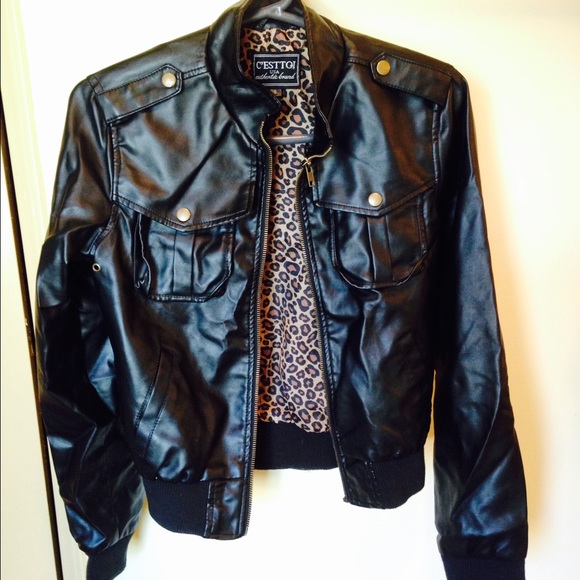 Black vegan zippered jacket with pockets