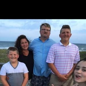 Meet your Posher, Lori