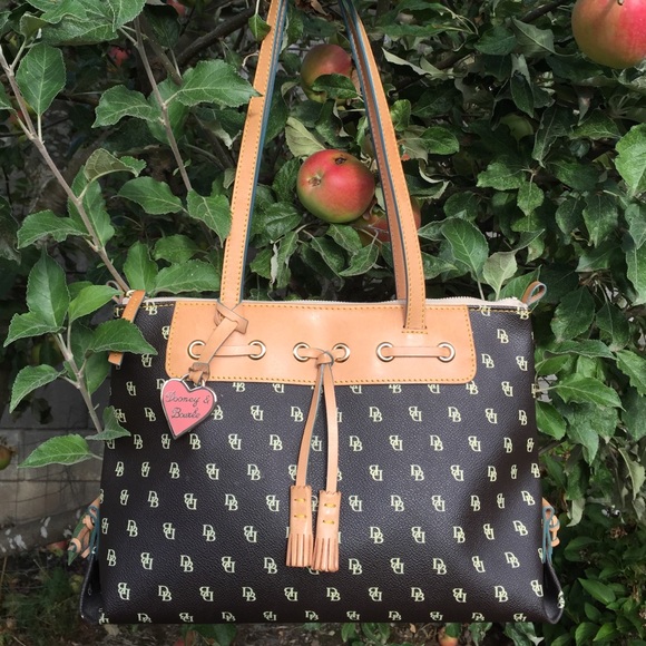 Dooney & Bourke Handbag