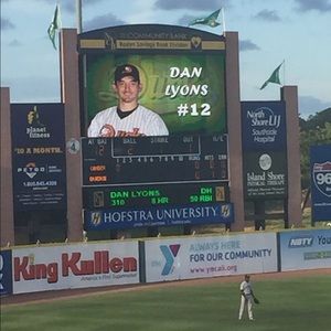 Meet your Posher, Tom