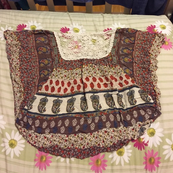 Forever 21 Shirt - Picture 3 of 4