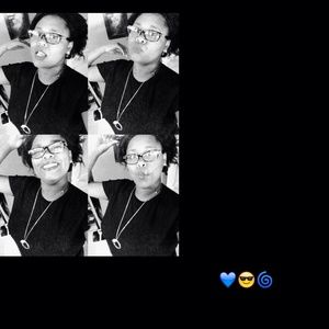 Meet your Posher, Rose