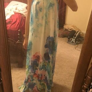Maxi dress