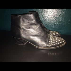 Steve Madden Stud Toe Ankle Boot