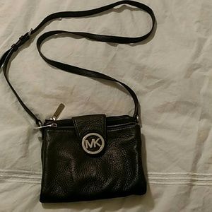 Michael kors crossbody
