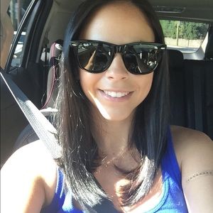 Meet your Posher, Jessica