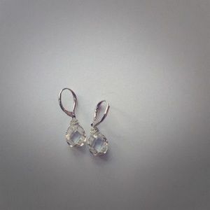 Gorgeous Swarovski crystal earrings