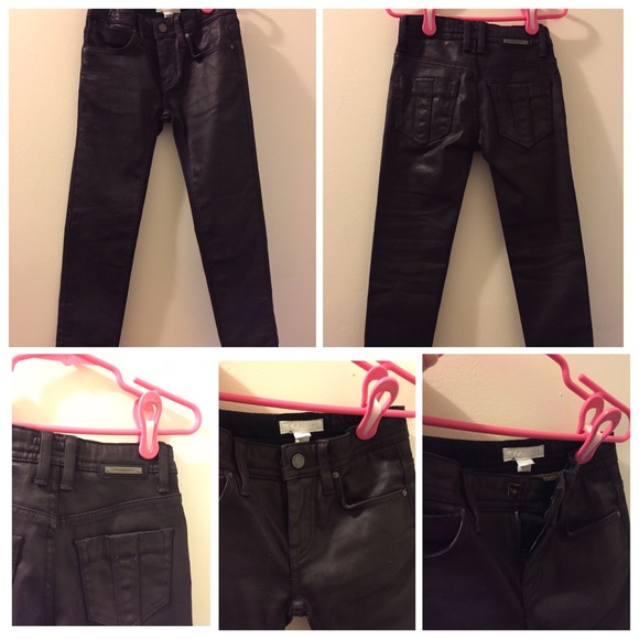 Children's pants. For a girl . Fits true to size