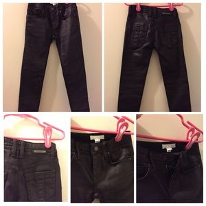 Children's pants. For a girl . Fits true to size