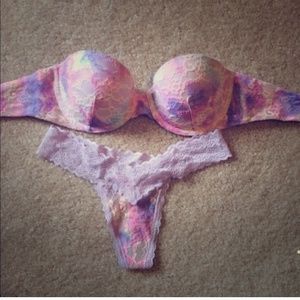 VS Bra and Thong (Reserved)