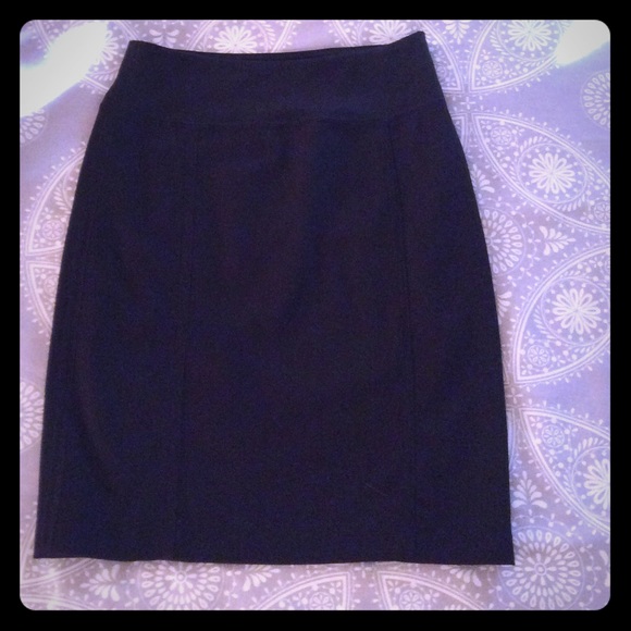 White House Black Market Instantly Slimming Skirt